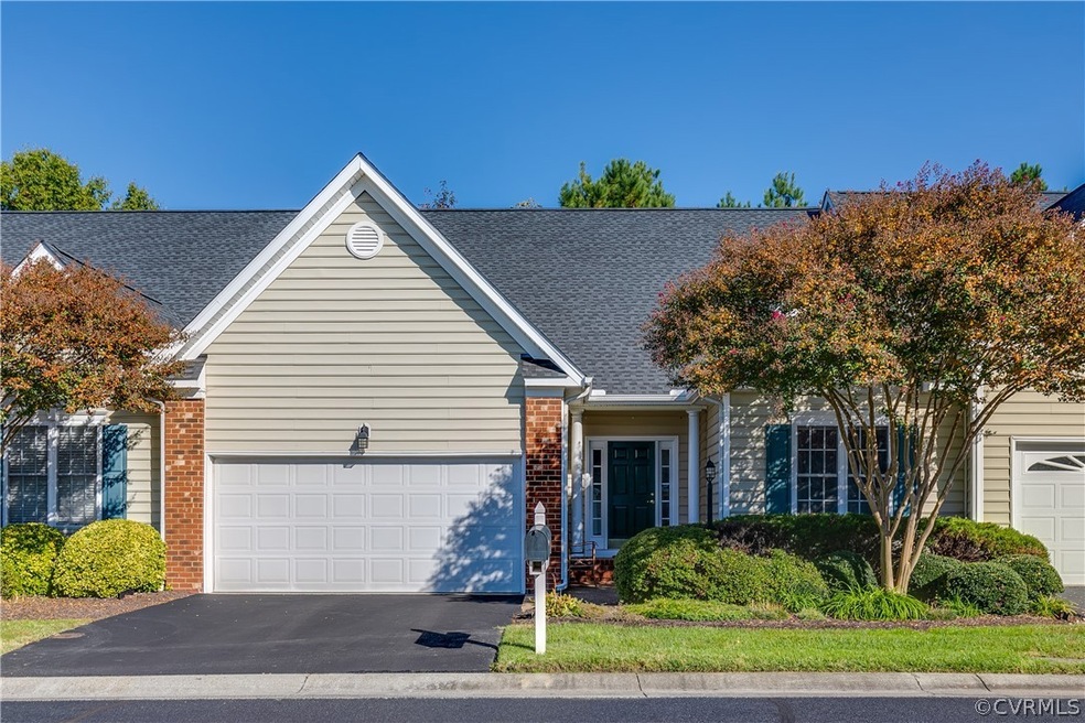 Welcome to 134 Carriage Point Ln!