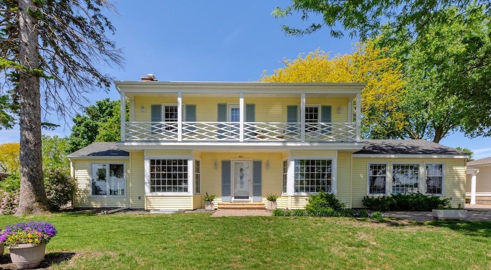 901 Clear Lake Dr, Waseca, MN 56093 - photo 1