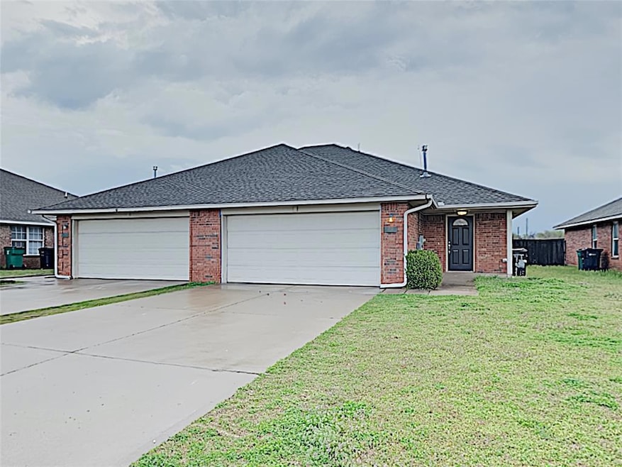 1722 W Palm Place, Oklahoma City, OK 73128 - photo 1