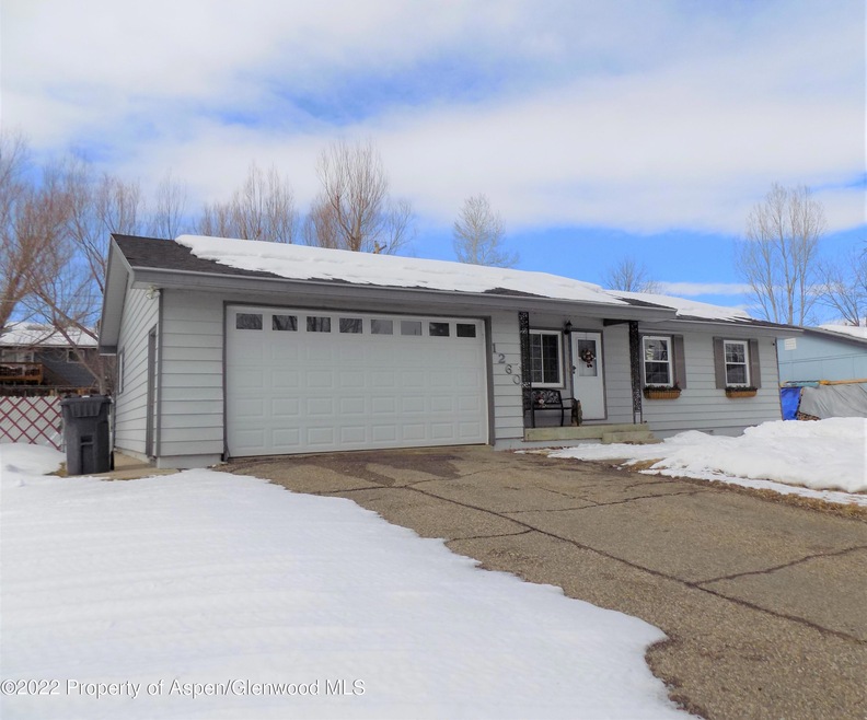 1260 Barclay St, Craig, CO 81625 - photo 1