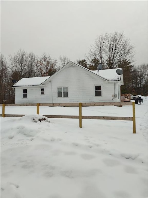 341 Hill Rd, Franklin, NH 03235 - photo 1