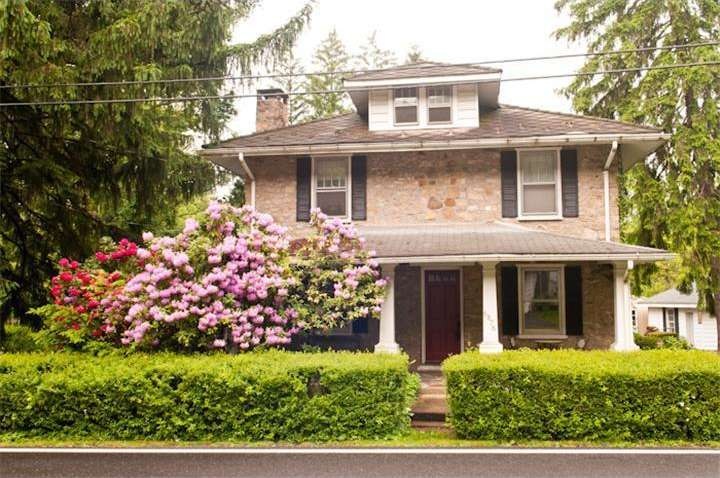 6876 Vera Cruz Rd S, Zionsville, PA 18092 - photo 1