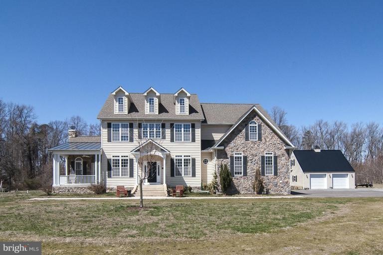 8548 Sandy Beach Ln, King George, VA 22485 - photo 1