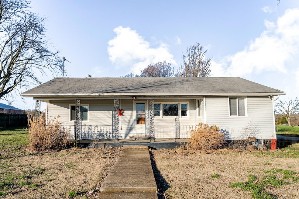 22733 Lawrence 1210, Aurora, MO 65605 - photo 1