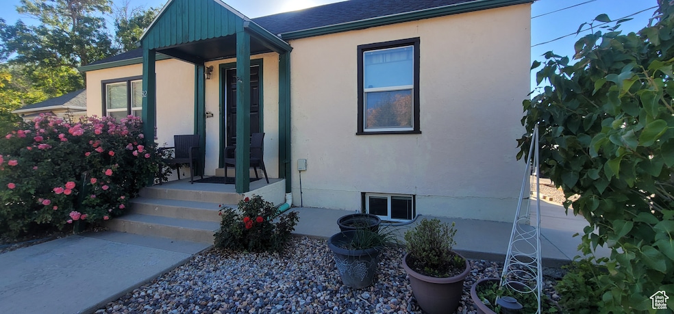 82 S 400 E, Cedar City, UT 84720 - photo 1