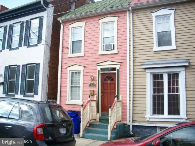 129 E Antietam St, Hagerstown, MD 21740 - photo 1