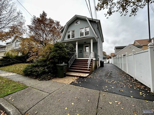 8 Elm St unit 2, Rutherford, NJ 07070 - photo 1