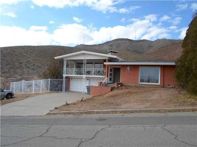 2401 Mayfield Terrace, El Paso, TX 79930 - photo 1