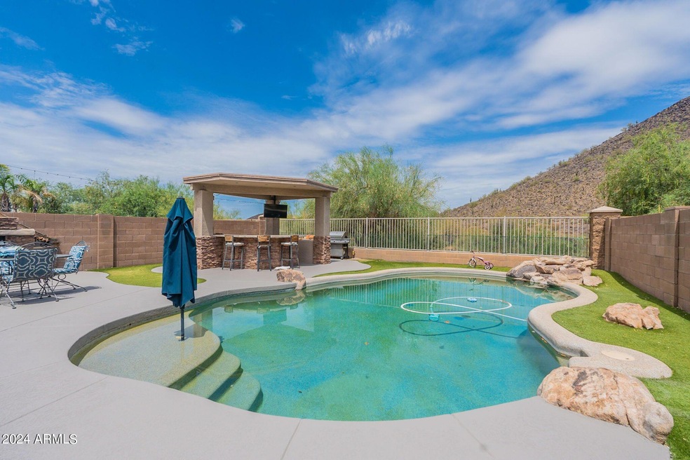 48-web-or-mls-Parkside-48