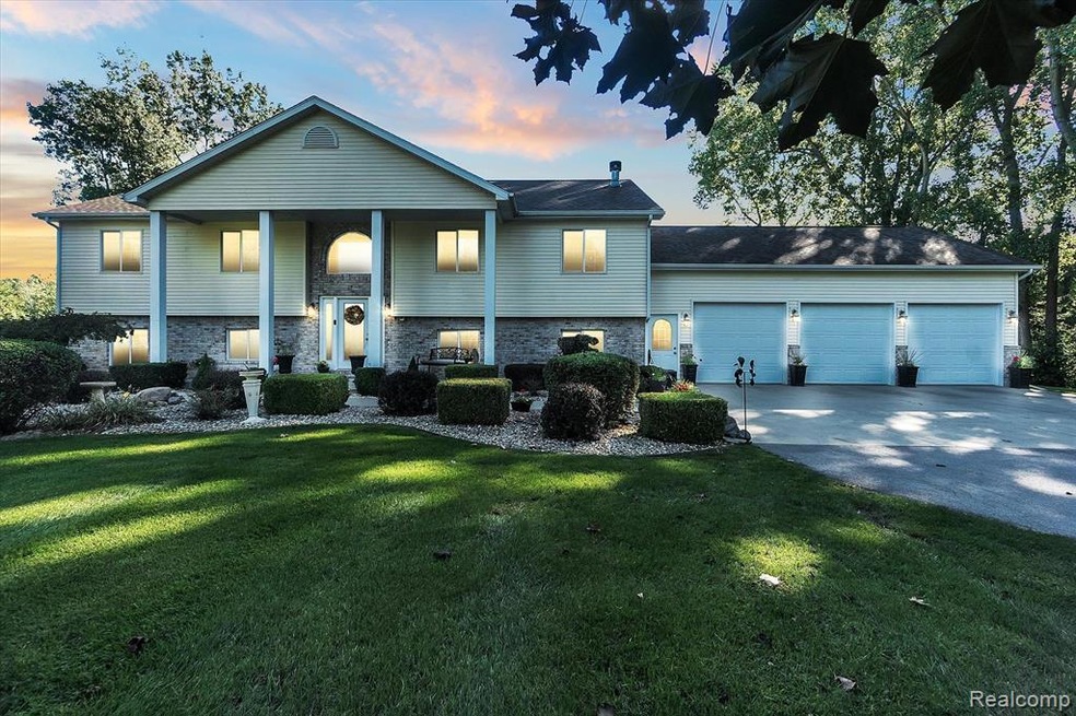 9202 N Webster Rd, Clio, MI 48420 - photo 1