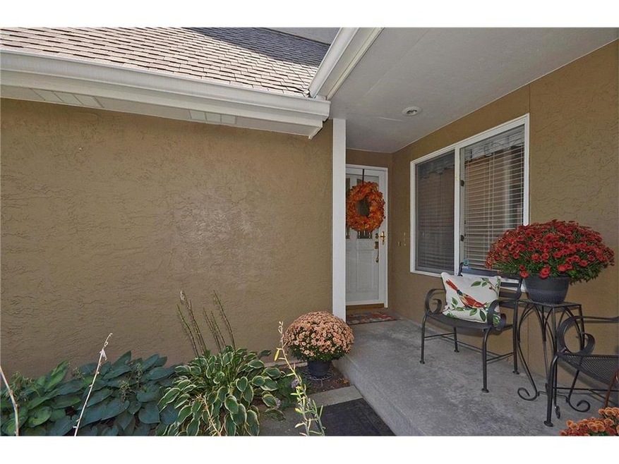 Very inviting entry!