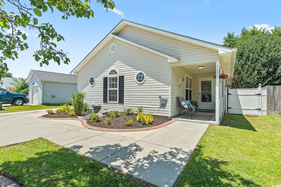 1007 Autumn Dr, Murrells Inlet, SC 29576 - photo 1