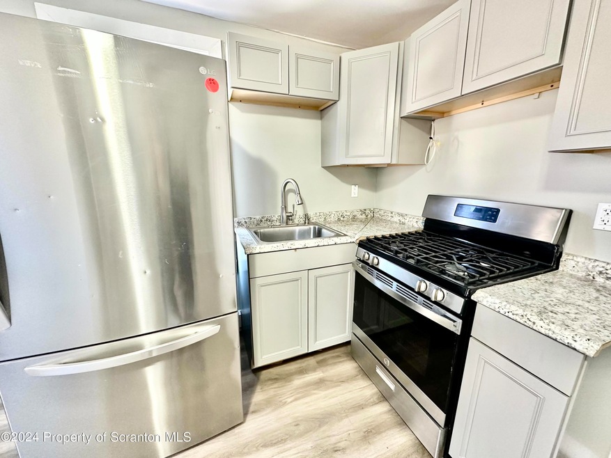 1822 Luzerne St unit 24, Scranton, PA 18504 - photo 1