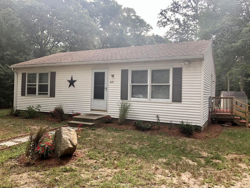 621 Old Barnstable Rd, East Falmouth, MA 02536 - photo 1