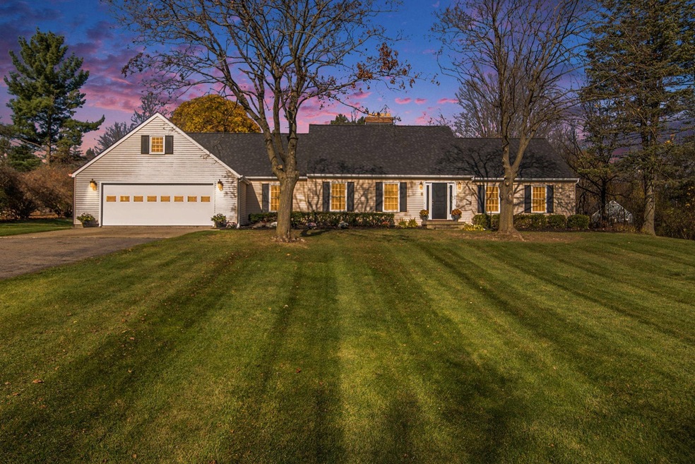 1115 Dye Krest Dr, Flint, MI 48532 - photo 1