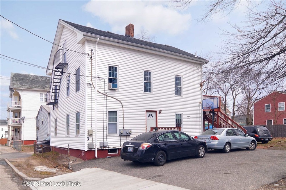 60 Burnside St, Providence, RI 02905 - photo 1