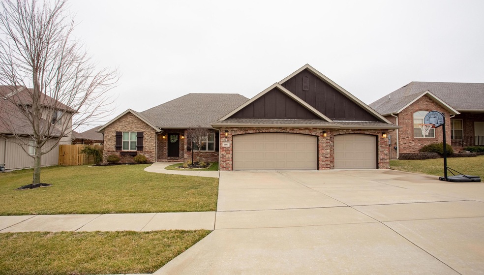 1454 S Natchez Rd, Republic, MO 65738 - photo 1