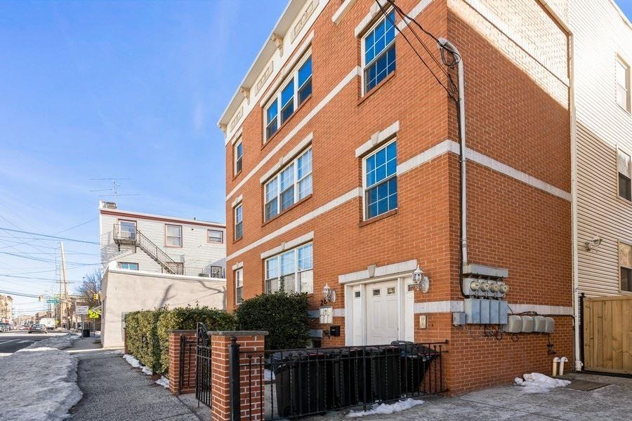 284 Baldwin Ave unit 2ND FL, Jersey City, NJ 07306 - photo 1