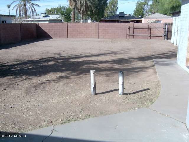 023-271325 - Backyard II