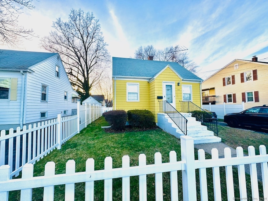 200 Everett St, Stratford, CT 06615 - photo 1