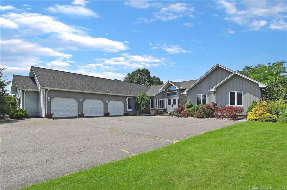 1544 Kensington Rd, Berlin, CT 06037 - photo 1