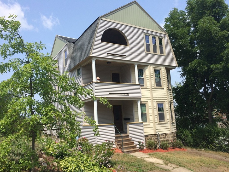 3 Merrill Rd, Worcester, MA 01606 - photo 1