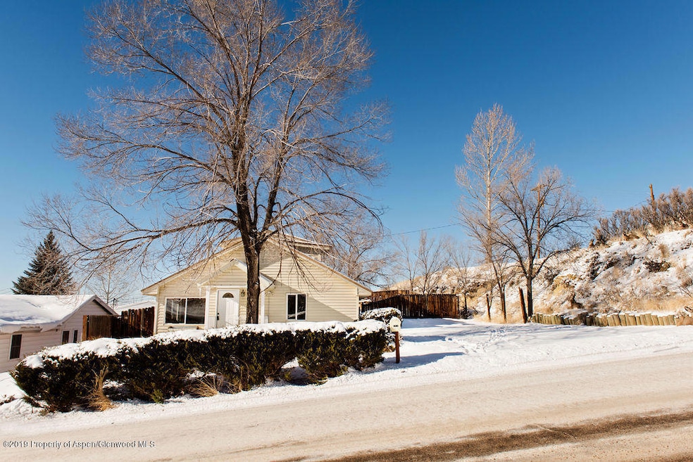 826 Colorado St, Craig, CO 81625 - photo 1