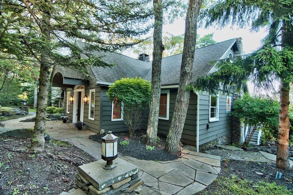 2135 Laurel Ln, Buck Hill Falls, PA 18323 - photo 1