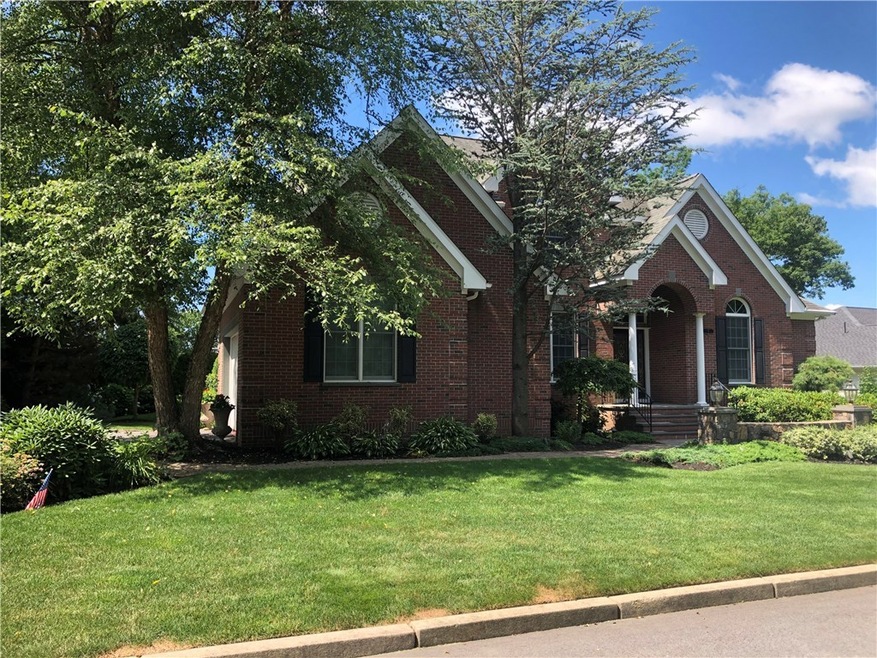 7 Dean Ridge Blvd, Cranston, RI 02920 - photo 1