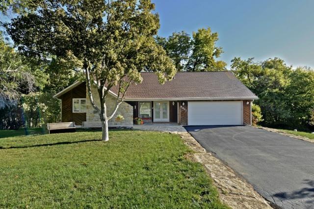 Welcome Home! Treed Lot In An Amazing Neighborhood