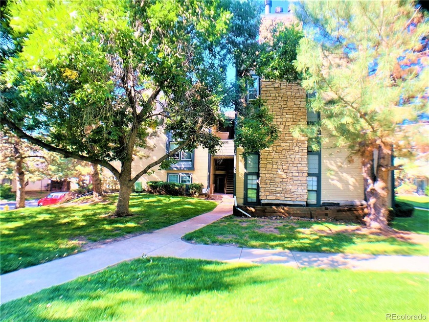 16001 E Alaska Place unit 6, Aurora, CO 80017 - photo 1