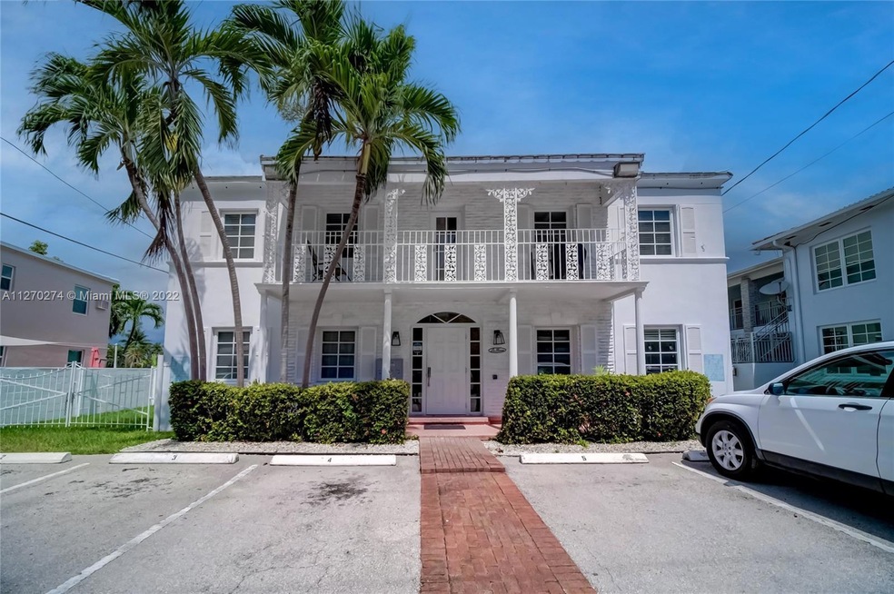 Exterior Front with 7 parking spaces