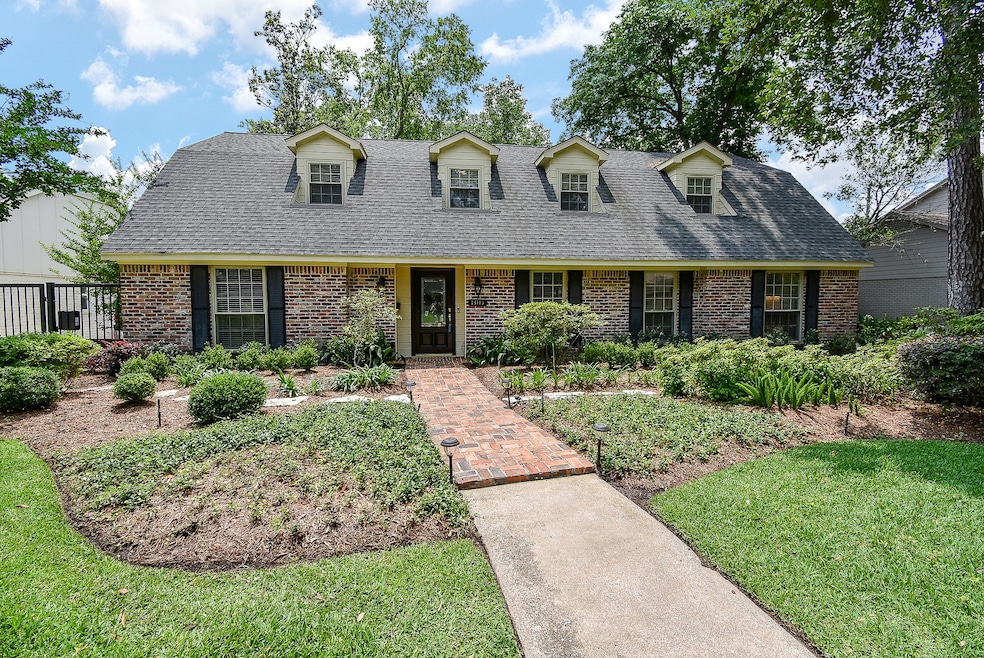 13115 Kimberley Ln, Houston, TX 77079 - photo 1