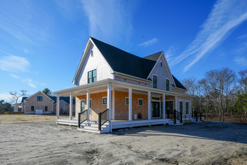4 Hope's Way, Oak Bluffs, MA 02557 - photo 1