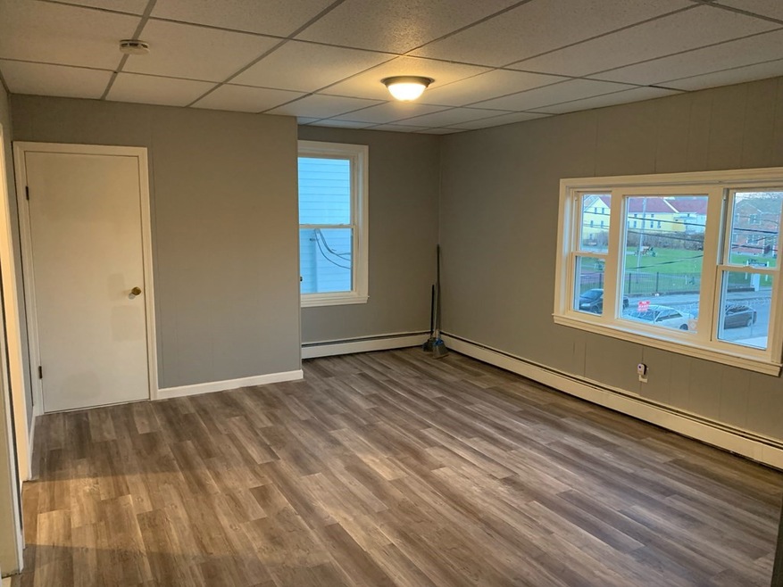 161 Branch St unit 2, Fall River, MA 02721 - photo 1