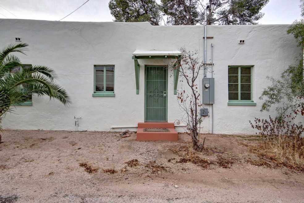 631 N Tucson Blvd, Tucson, AZ 85716 - photo 1