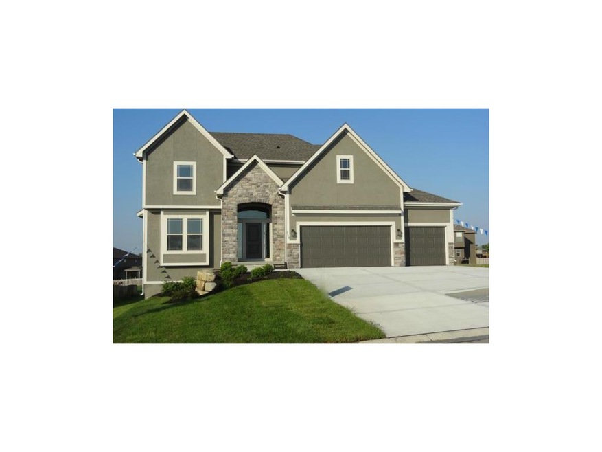 1314 Summit Ln, Leavenworth, KS 66048 - photo 1