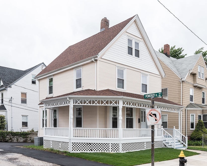 58 Saunders St unit 1, Allston, MA 02134 - photo 1