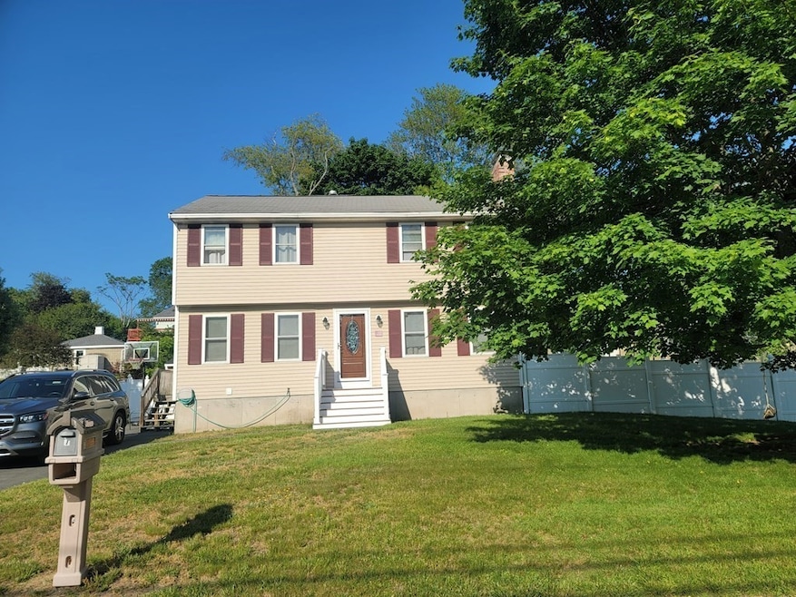 7 Iona Ave, Dracut, MA 01826 - photo 1