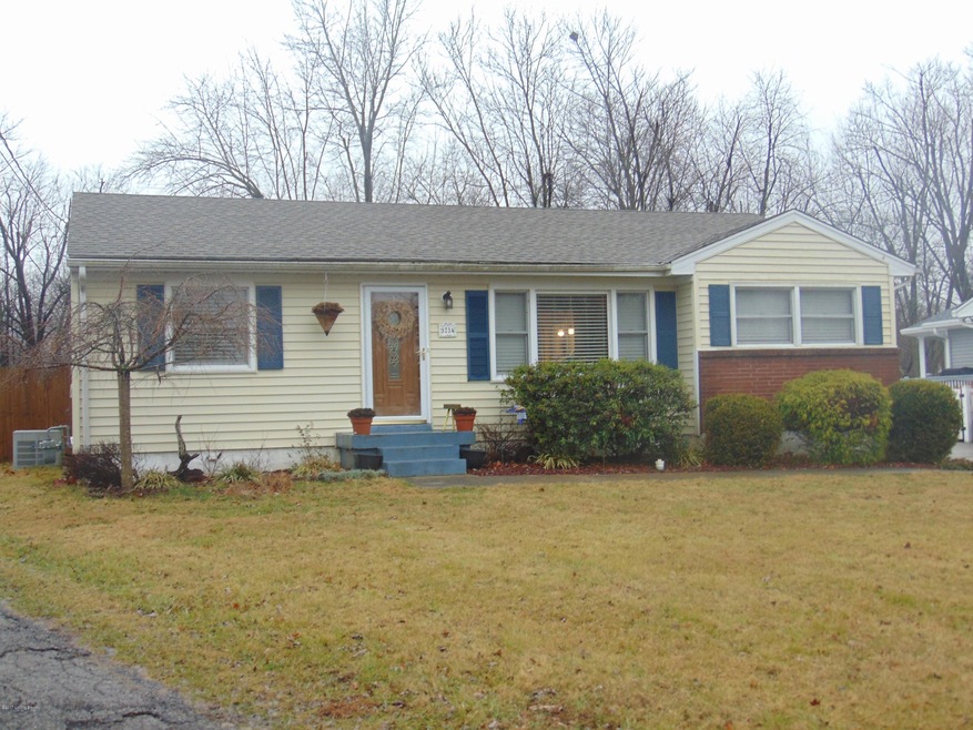 9234 Vevey Rd, Louisville, KY 40291 - photo 1