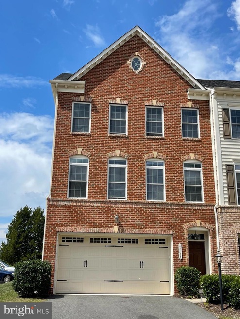 42624 Offenham Terrace, Chantilly, VA 20152 - photo 1