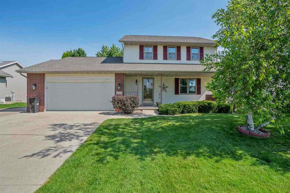 1153 Lincoln Rd, Oregon, WI 53575 - photo 1