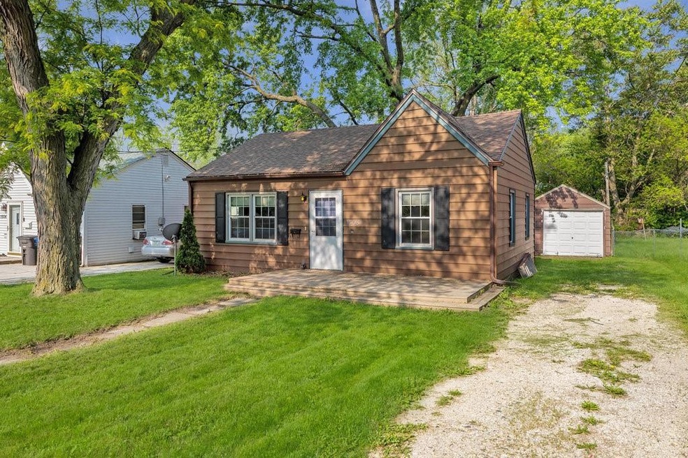 1508 E 30th St, Des Moines, IA 50317 - photo 1