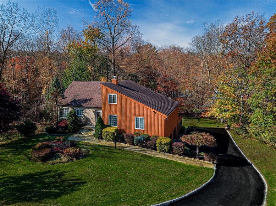 40 Heritage Dr, Pleasantville, NY 10570 - photo 1