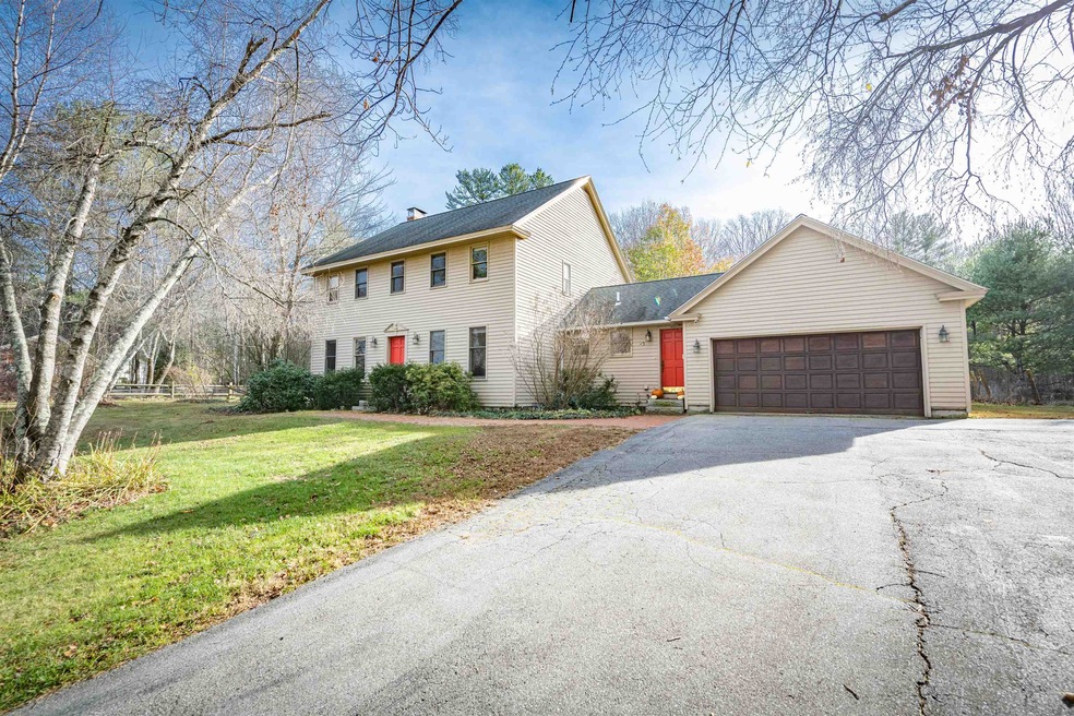 83 Hovey Rd, Londonderry, NH 03053 - photo 1