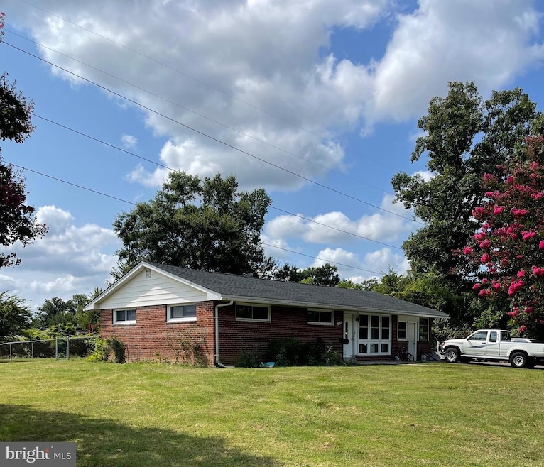 Under Contract $549,900