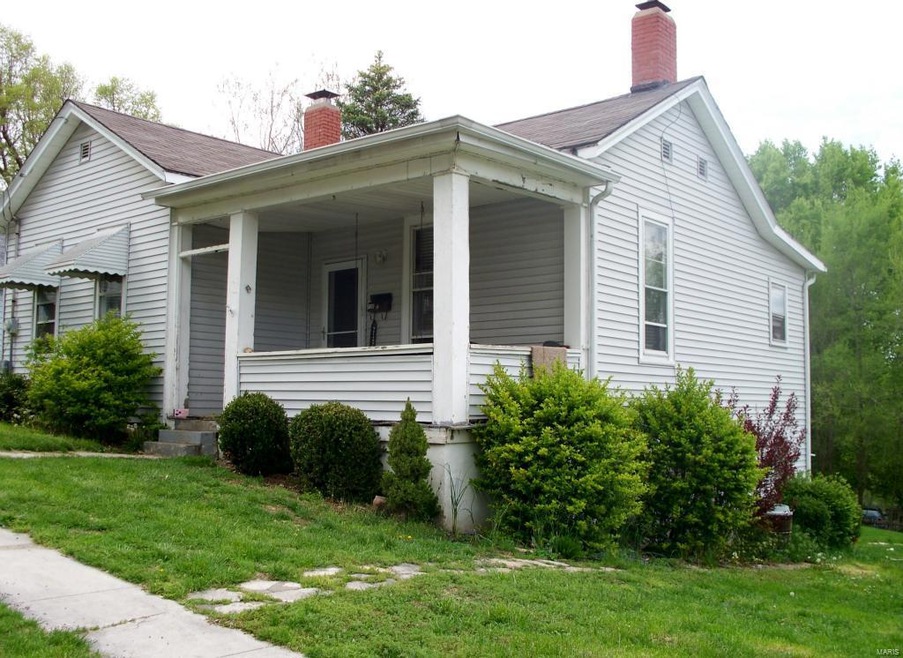 120 Buchanon St, Hannibal, MO 63401 - photo 1