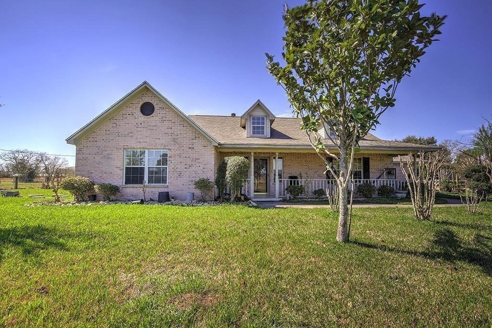 21219 Binford Rd, Waller, TX 77484 - photo 1