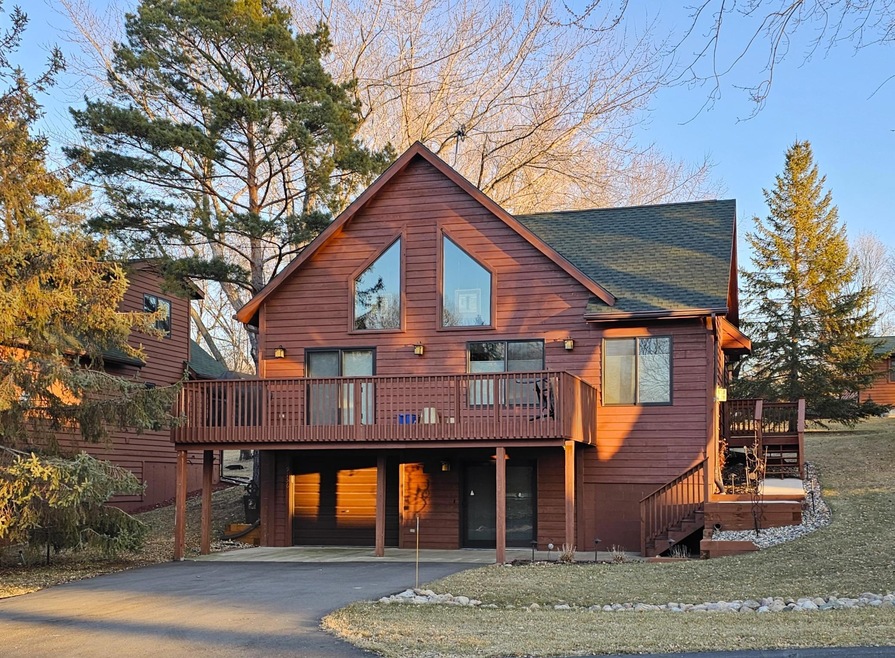Sold $490,000