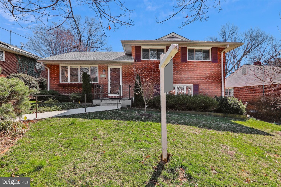 10403 Leslie St, Silver Spring, MD 20902 - photo 1